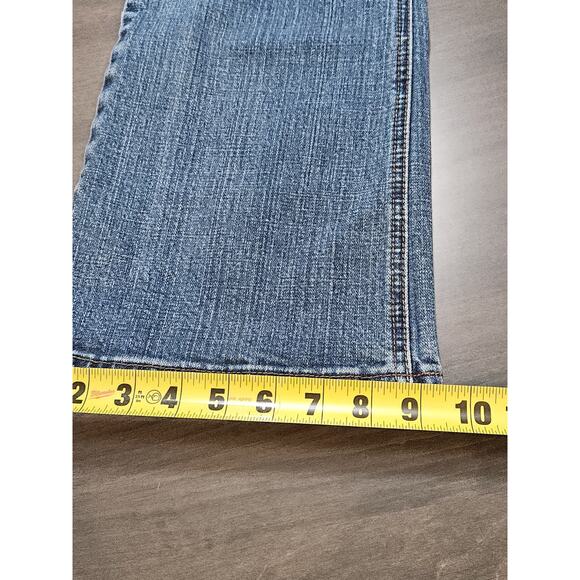 Levi's 526 Jeans Women's Size 12 Blue Slender Boot Cut Mid Rise Double Button - Picture 9 of 9